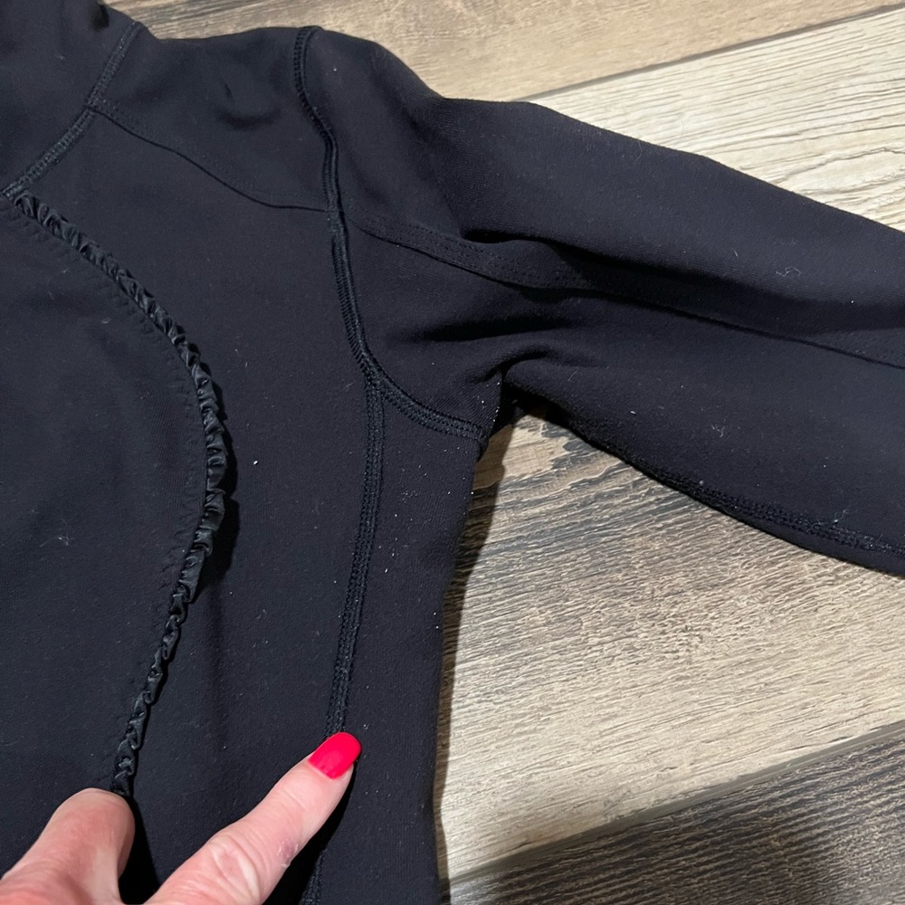 Lululemon jacket - Picture 5 of 14